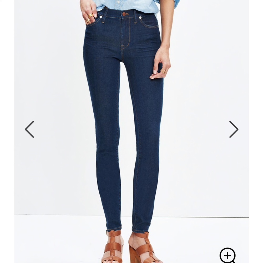 • Madewell • 9” High Riser Skinny Jeans Davis 24